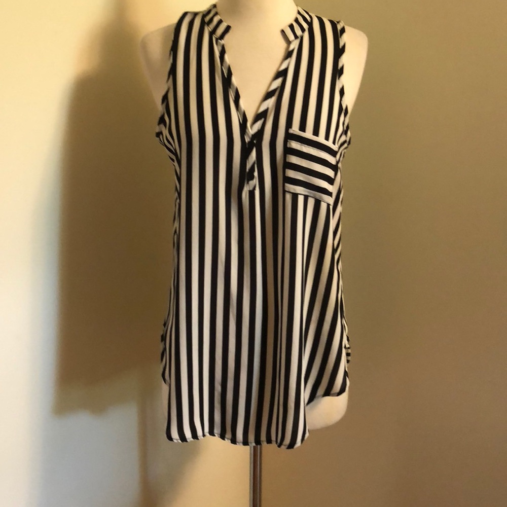 Striped sleeveless blouse